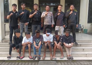 Patroli ini berhasil mengamankan enam pemuda yang kedapatan dalam kondisi mabuk dan menghadang pengguna jalan di kawasan Pasar Tua, Bitung Tengah.
