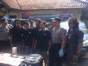 Dipecat, Bekas Supir Jarah Kekayaan Majikan