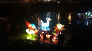 Ini Perahu Hias Terbaik Pengiring 469 Lampion