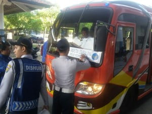 Mudik? Pastikan Naik Angkutan Berstiker “Angkutan Lebaran 2016”