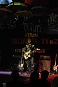 Gitaris Voodoo Unjuk Kebolehan di Hadapan Musisi Muda Kendal