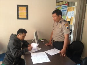 Shalat Jumat di MAJT, Leptop Tukang Pijat Raib