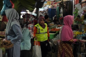 PT Semen Indonesia (Persero) Berdayakan 60 Bakul Sayuran Rembang