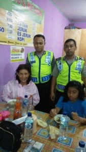 Cuaca Buruk, Helikopter Menteri Susi Mendarat Darurat