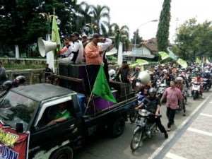 Buruh Tolak Usulan UMK 2017 Bupati Demak