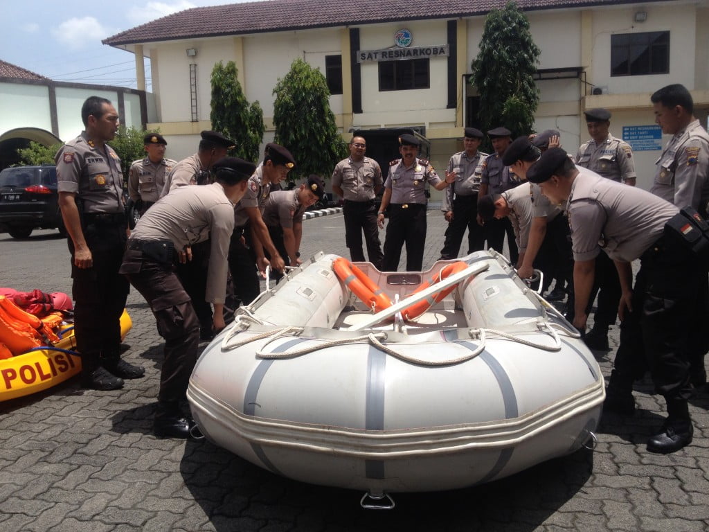 Polrestabes Latih SAR Unit Sabhara
