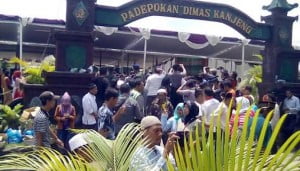 Waduh! Mondok di Dimas Kanjeng, Kades di Grobogan Bawa Lari Uang Kas Desa