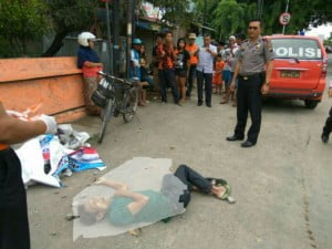 Seorang Kakek Tewas Usai Kayuh Sepeda