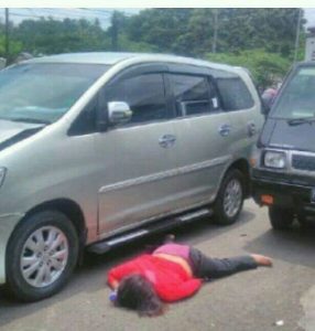 Truck Vs 11 Kendaraan, Pengendera Sepeda Motor Meninggal