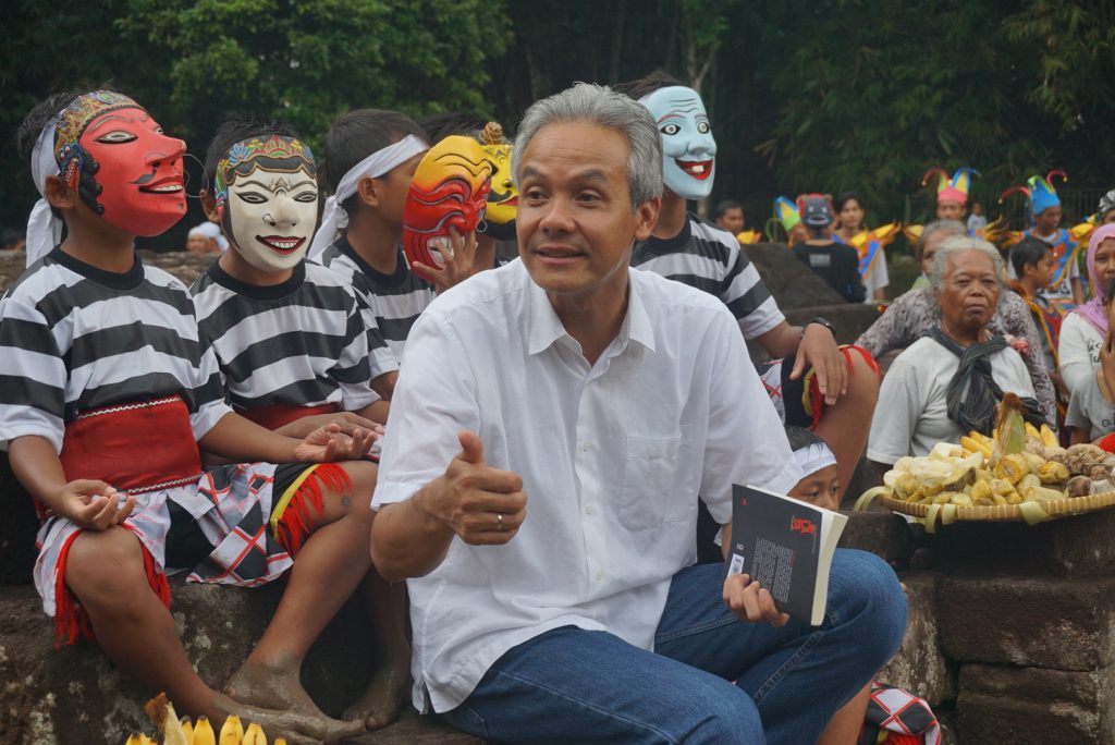 Ganjar Pranowo Dalam Buku