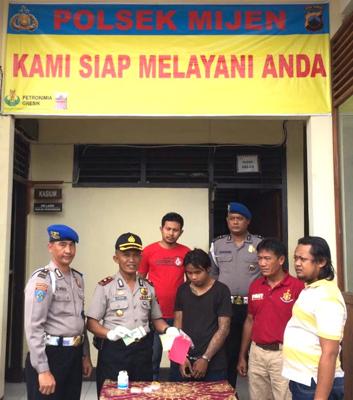 Polsek Mijen Tangkap Pengedar Narkoba