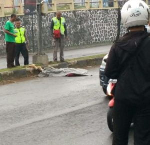 Tabrak Median Jalan, Wanita Asal Rembang Tewas di Ngaliyan