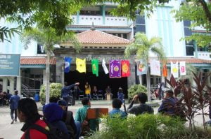 Aliansi BEM-UKM UMK Galang Dana Peduli Bencana Pidie