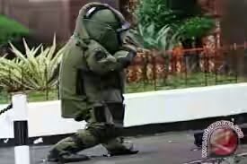 Bahan Peledak Ditemukan di Depan Apotik