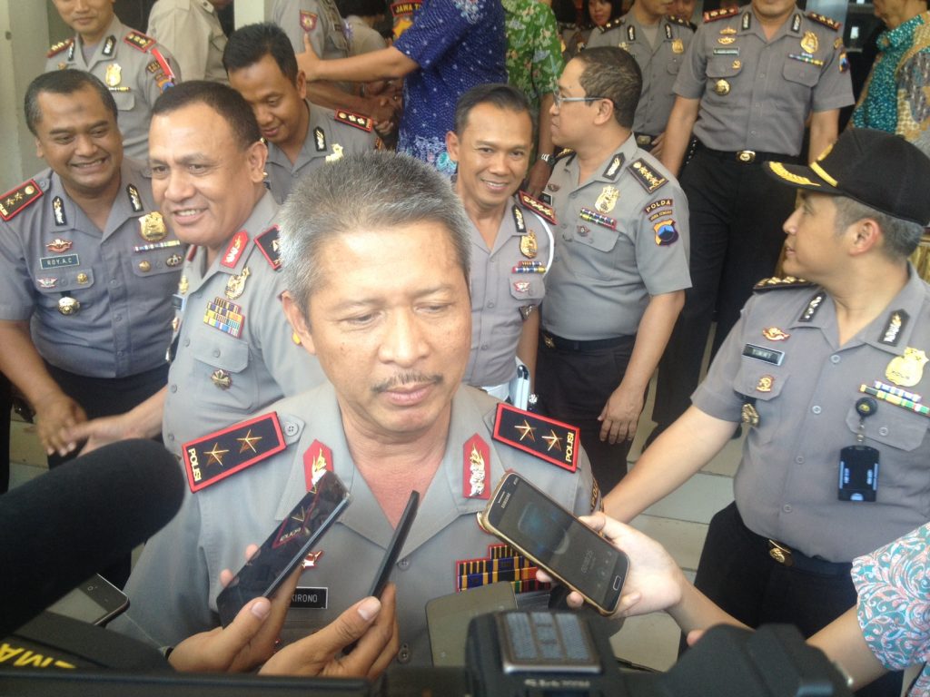 Berita Hoax / Black Campaign Paslon Pilkada Lewat Medsos Bisa Dipidanakan
