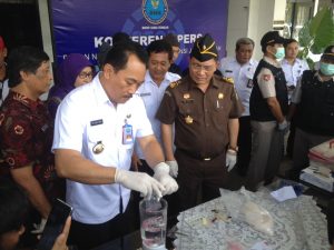 1 Kilo Gram Sabu dan 500 butir Ekstasi Dimusnahkan