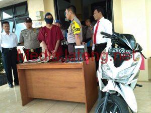 Terekam CCTV Pelaku Curanmor Ditangkap