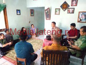 Kisah Cinta Bule Italia Pada Dzufikar Bikin Ngiri