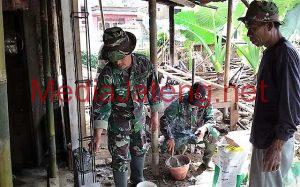 Bangun Pos Kamling Kalisegoro, TNI ingin suasana rembugan hidup kembali
