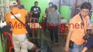 Usai Makan Pria Ini Ditemukan Tewas di Dalam Warung