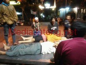 Truk Hantam Mobil, Pasangan Suami Istri Tewas