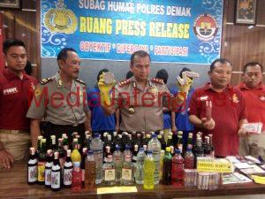 142 preman dan 2.871 botol miras diamankan Polres Demak