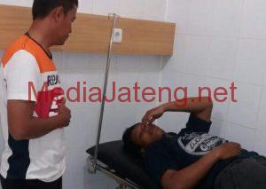 Dianaiaya, Dua Pemuda Brangsong, Dilarikan ke Rumah Sakit