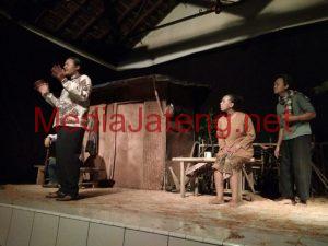 Cara seniman Kendal meluapkan kegelisahan lingkungan