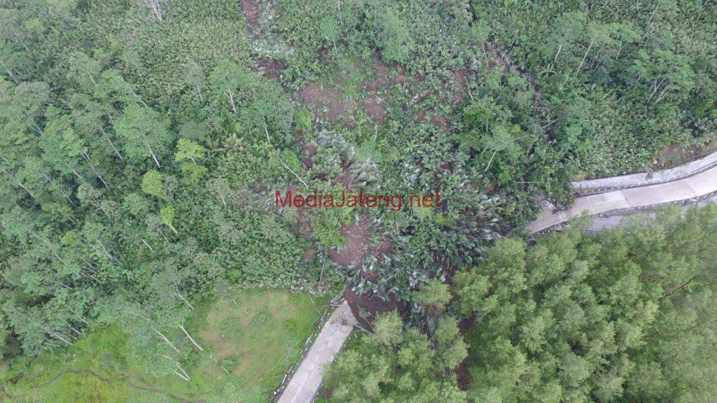Longsor 1,4 Hektar, Jalan Provinsi di Purbalingga Tertutup Total