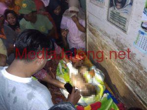 Ibu Ini Tega Membunuh Anak Setelah Dapat Bisikan di Samping Bunga