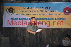Di Demak, dari Bupati Hingga Anggota TNI dan Polisi Baca Puisi