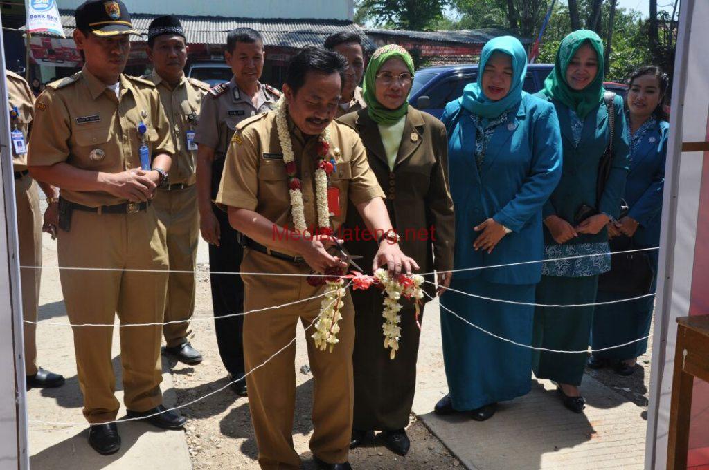 Bersama Memupuk Kebersamaan