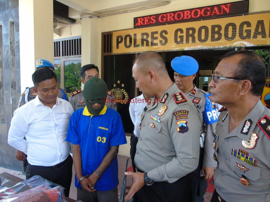 Perampok Tipu Calon Korbanya Dengan Uang