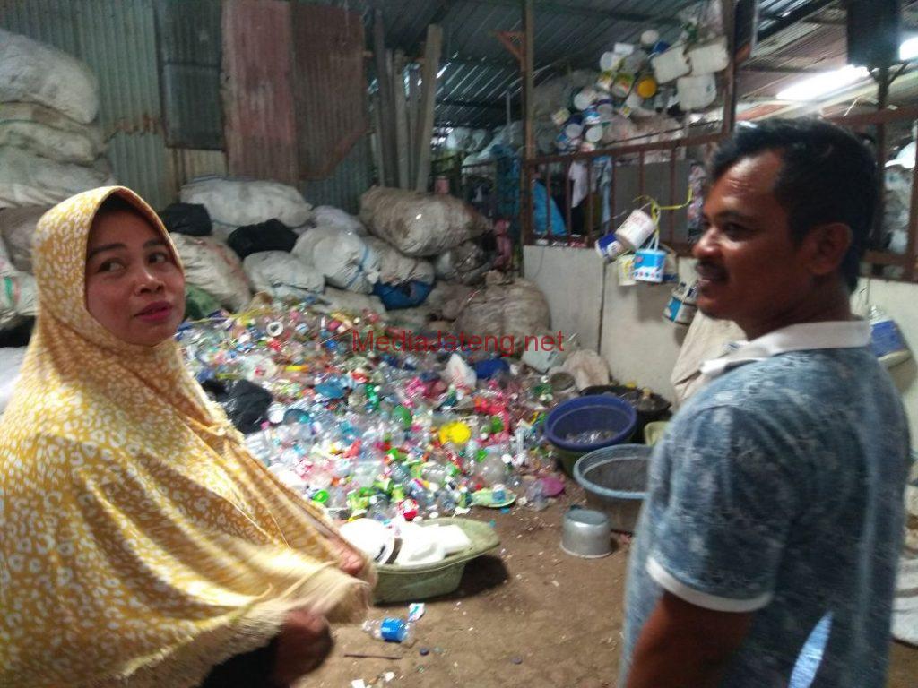 Kisah Samad, dari Tumpukan Sampah Menuju Makah