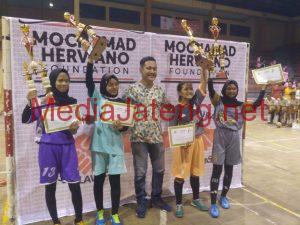 Tim Futsal Putri SMK Muhammadiyah Weleri Jawara di Kendal