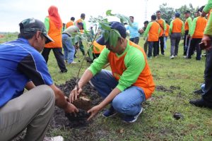 Bupati : Saat Kita Menanam Pohon, Kita Juga Sedang Menanam Harapan