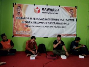 Bawaslu Demak Ajak Wartawan dan  Sastrawan Jadi Pengawas Partisipatif