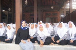 Eva Yuliana Yakin Santri Di Jateng Bisa Jadi Pengusaha