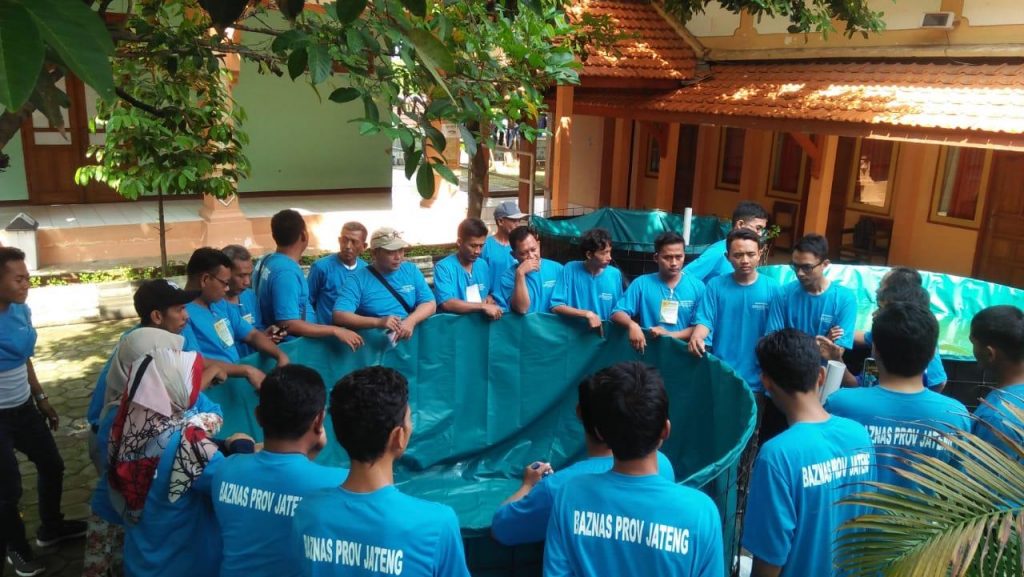 Puluhan Mustahiq Ikuti Pelatihan Ternak Lele