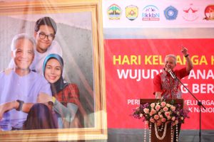 Puncak Peringatan Harganas, Ganjar: Lindungi Anak Kita
