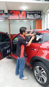 Agar Tidak Tertipu, Begini Ciri-Ciri 3M Auto Film Yang Asli