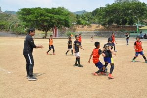 Sasar Segmen Usia Dini, Pegadaian Gandeng Indra Sjafri Gelar Coaching Clinic