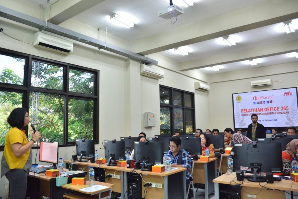 USM Gandeng Microsoft Gelar Pelatihan Office 365