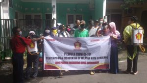 Mualim Bersama Relawan Ajak Warga Perangi Virus Corona