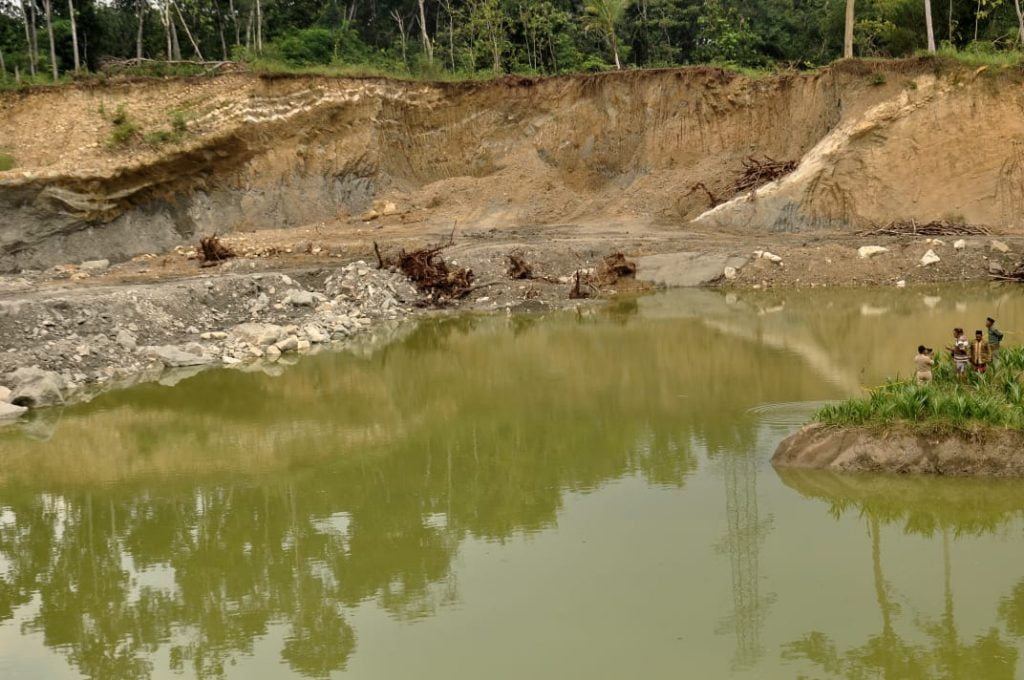 Tragis, Seorang Kiai dan 5 Santriwatinya Tewas Tenggelam di Bekas Galian C