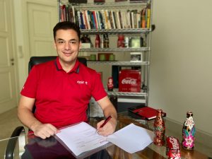 Coca-Cola Salurkan 10 Miliar Untuk Dukung PMI Tanggulangi Pandemi COVID-19