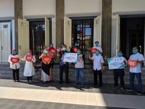 SMANSA’85 Bagikan Sembako Dan Ajak #NINGOMAHWAELUR