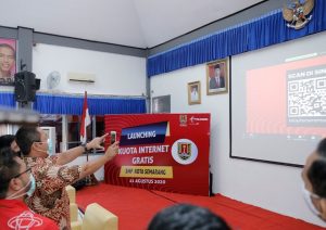 Pemkot Semarang Beri Kuota Internet Gratis Untuk 37 Ribu Siswa SMP