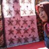 Afida Aspar Kabid PNF Dindikbud Demak saat membaca puisi dalam rangka peringatan Hari Aksara Internasional yang diselenggarakan oleh PKBM Mukti Utama Demak (foto : Ari)