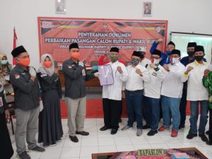 Daftar Lagi, Duet Esti – Ali Jadi Pasangan Mumpuni